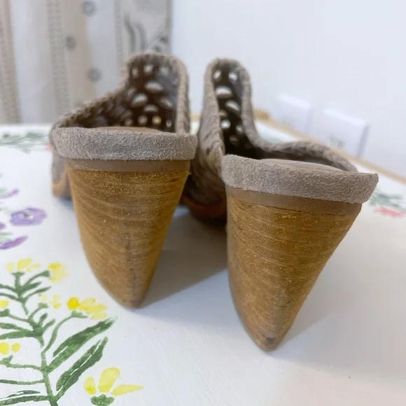Jeffrey Campbell Perforated Suede Mule Heels – Size 8.5 - Picture 5 of 7
